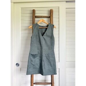 Maddy K Faux‎ Suede Dress S Green Sleeveless V-Neck Mini Shift with Pockets